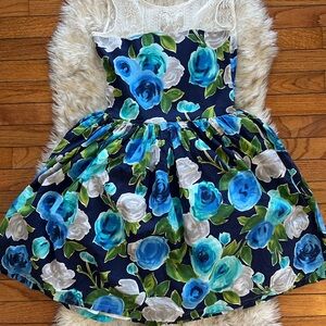 Fiveloaves Twofish 5L2F Floral Sleeveless Dress with Lace Detail Top